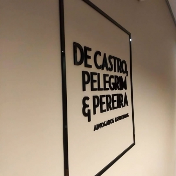 De castro, Pelegrine e Perereira